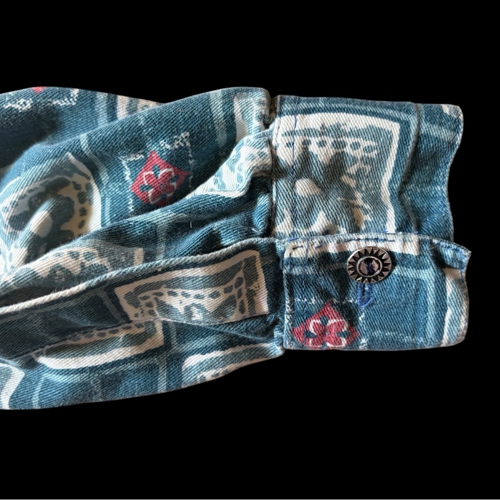 90’s Button Down Blue Patterned Shirt - image 7